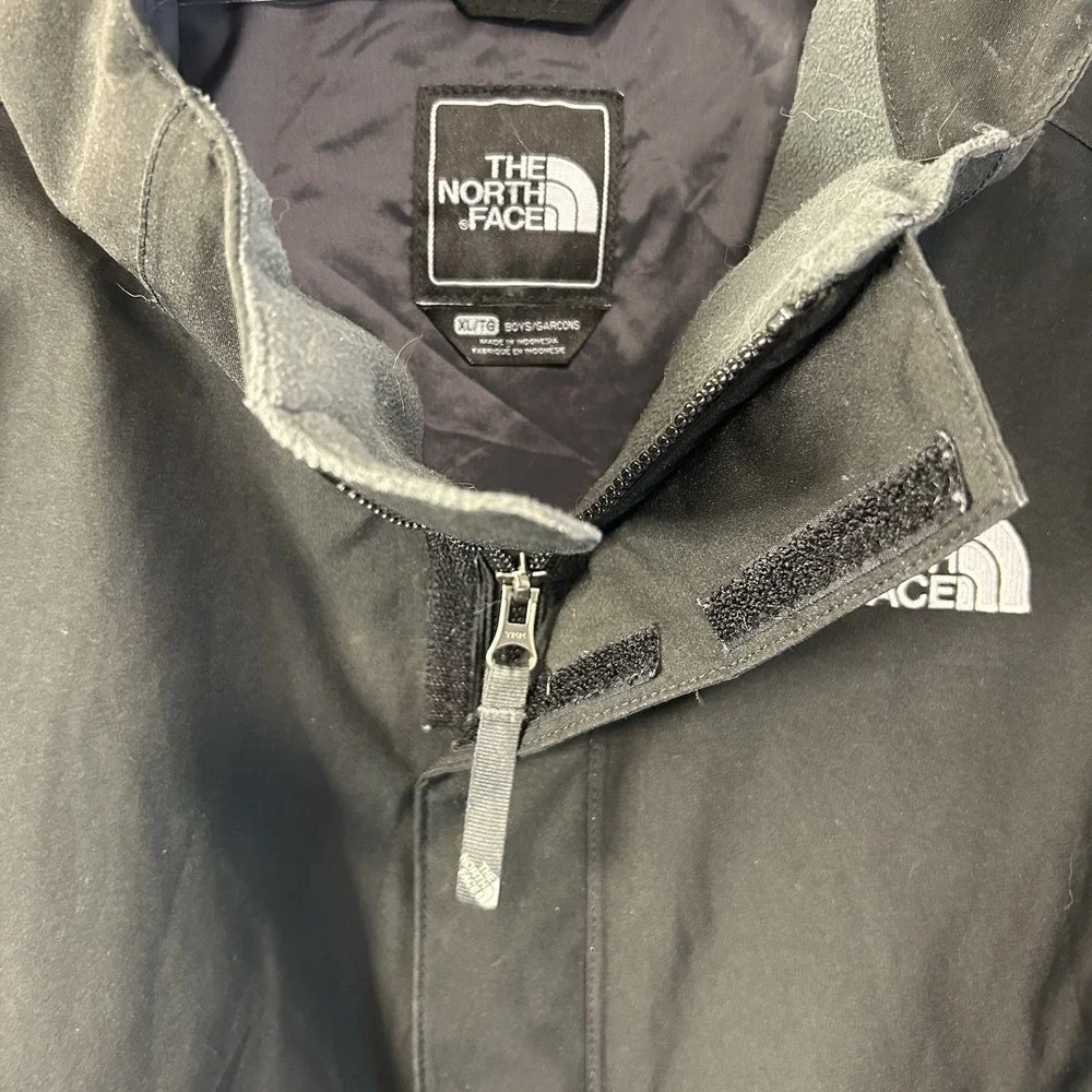 The North Face YOUTH Hyvent Windbreaker Jacket Size L 14-16 Black/White NO LINER